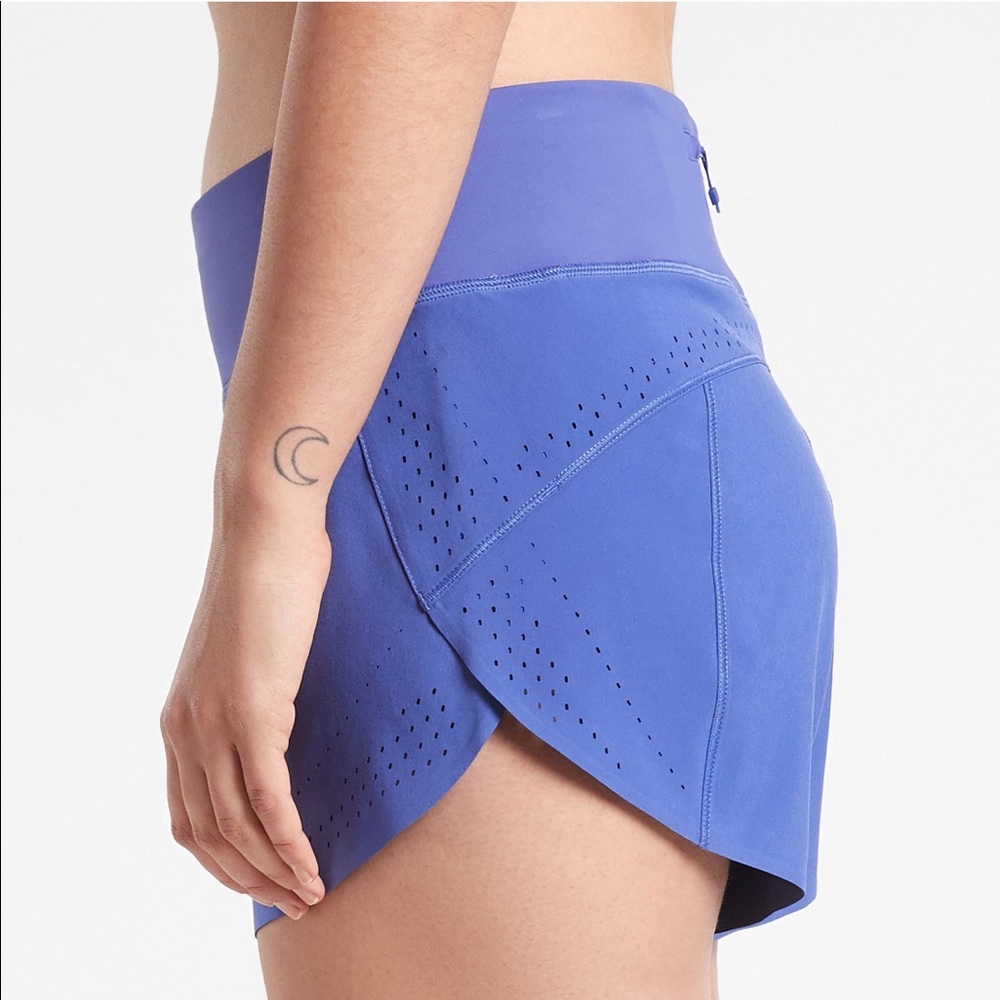 Athleta Allyson Felix Run with It Legend short in Merlin Blue Size M